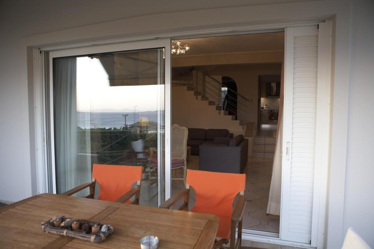 Villa Deep Blue Agia Marina  Exterior photo